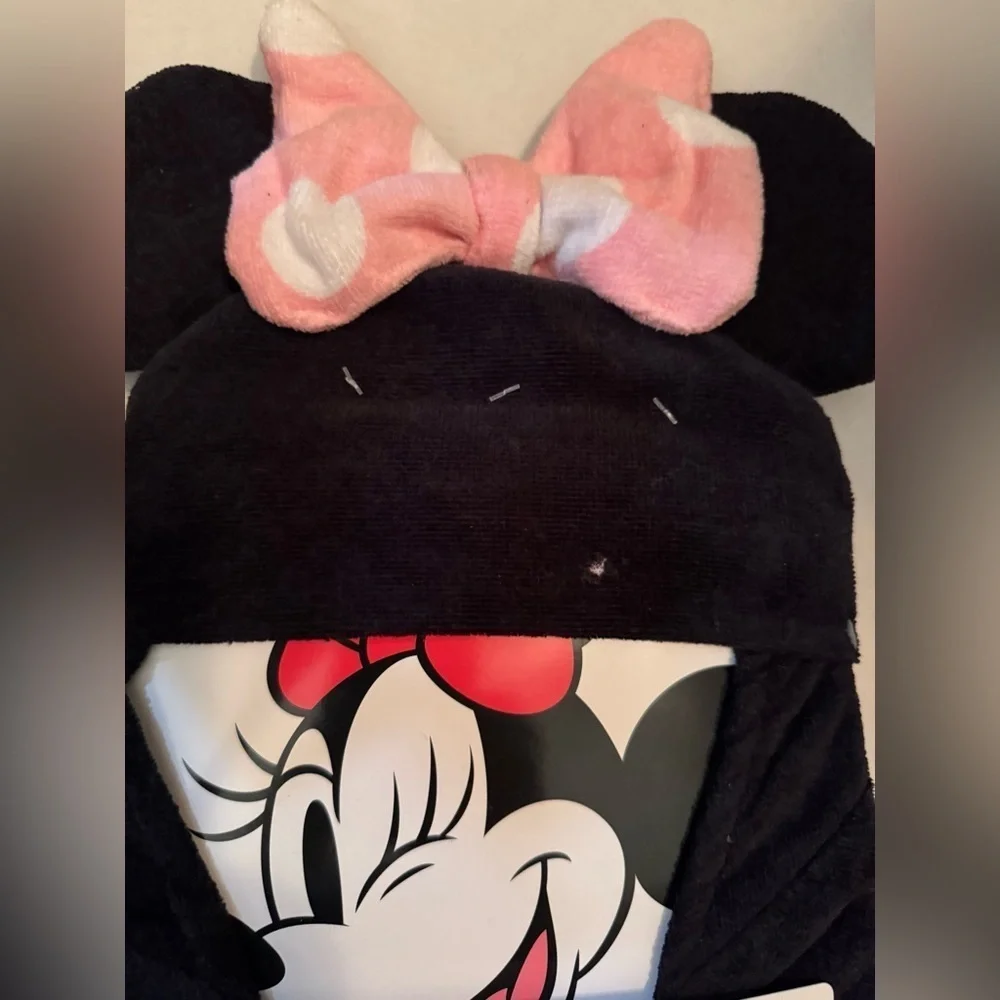 Disney Minnie Mouse Hooded Bath Towel